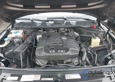 2012 Volkswagen Touareg Vr6 Lux z USA, uszkodzony, nr VIN WVGFF9BP8CD004622